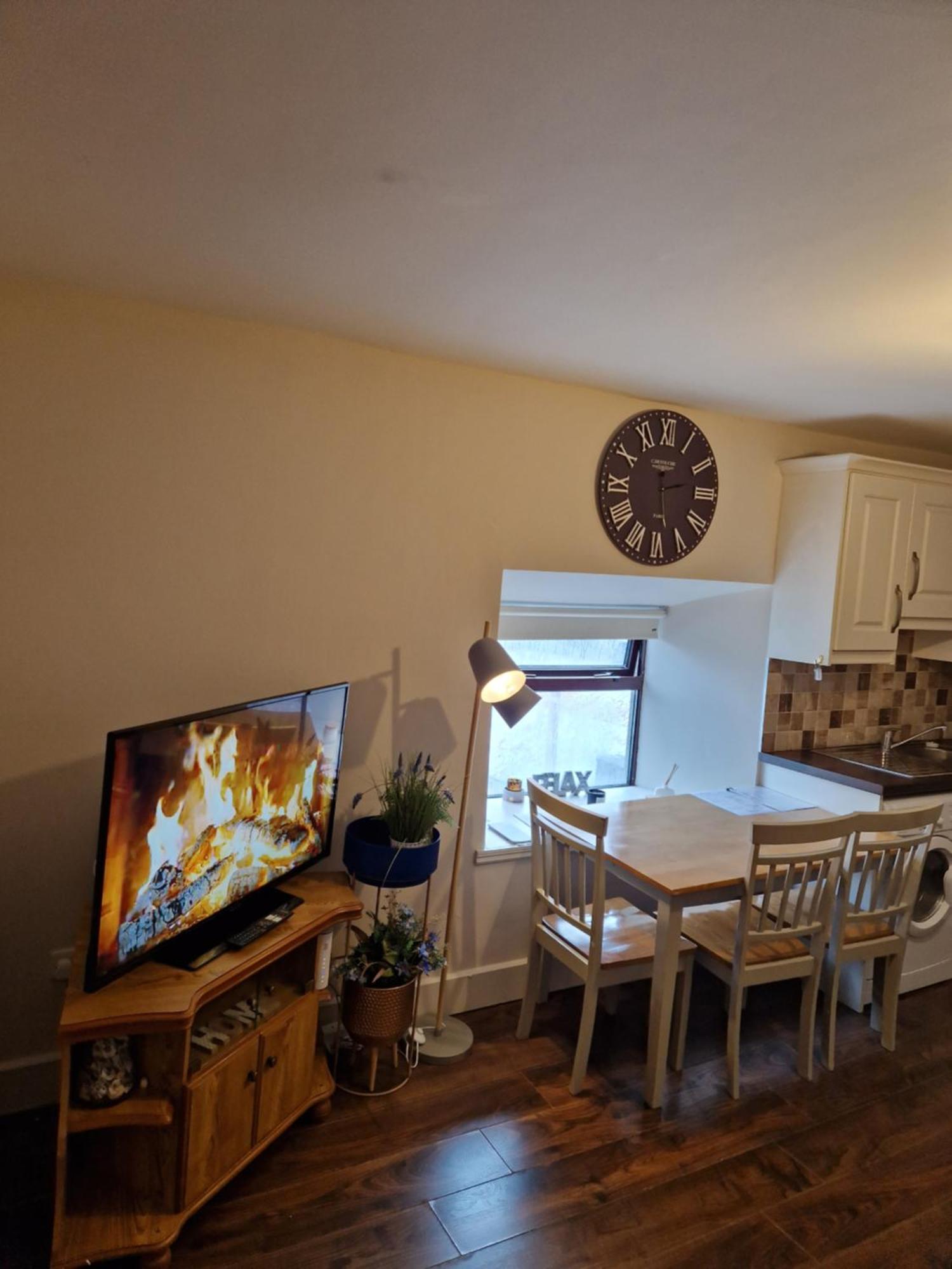 South Galway'S Gateway Apartment מראה חיצוני תמונה